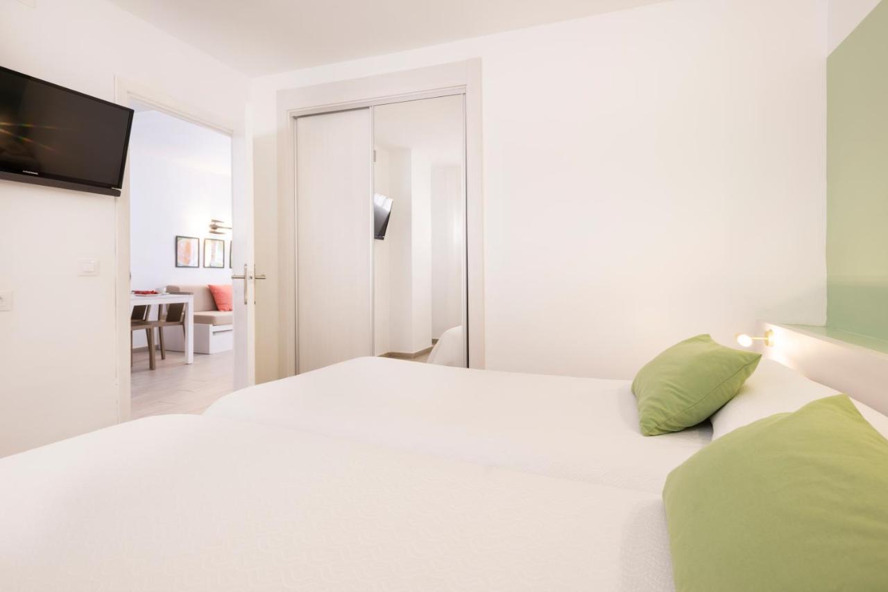 Flor Los Almendros Apartamentos Пагуера Екстериор снимка