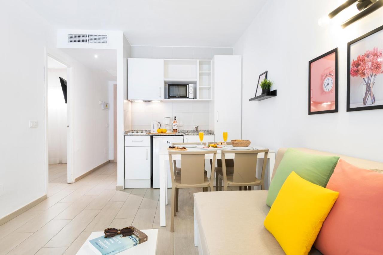 Flor Los Almendros Apartamentos Пагуера Екстериор снимка